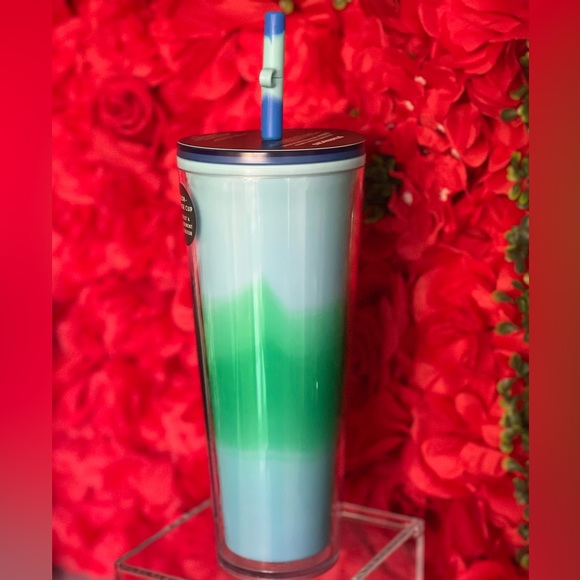NWT💙Starbucks 2023 Blue Blossom Color Changing Tumbler with Swirl Straw - Picture 8 of 10